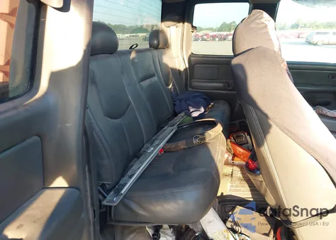 2004 Chevrolet Silverado 1500 Lt from USA, damaged, VIN 2GCEK19T341119870